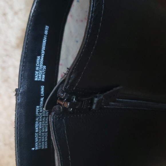 Riding boots, girls size 4. - Picture 7 of 7